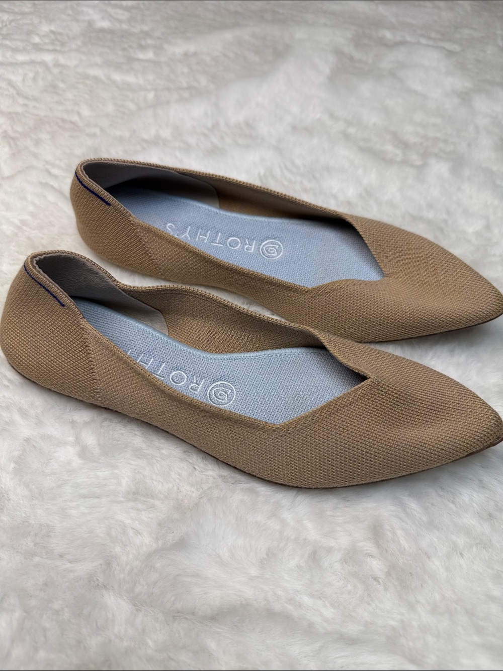 Rothys The Point Flat 7.5 Camel Tan Wool Knit Blend Pointed Toe Washable Neutral